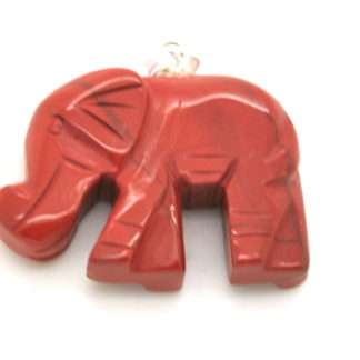 Rode jaspis olifant