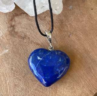 Lapis lazuli hanger hart aan zilveren oog 925 gehalte