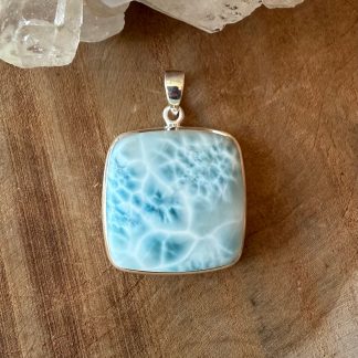 Larimar hanger gezet in zilver 925 gehalte