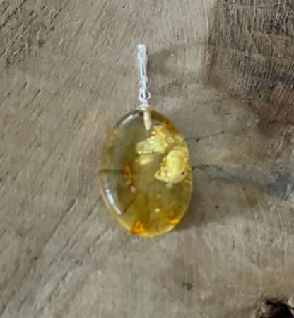 Barnsteen/ amber hanger met zilveren oog 925 gehalte