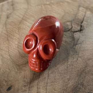 Kristallen skull / schedel rode jaspis