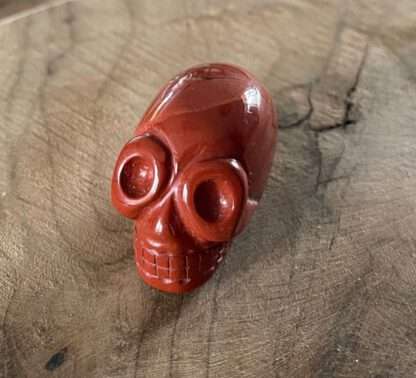 Kristallen skull / schedel rode jaspis