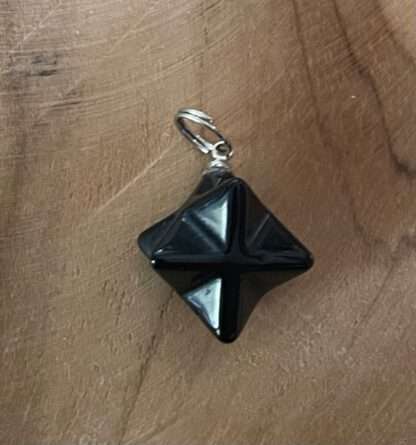 Onyx hanger merkaba