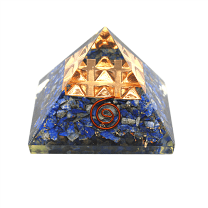 lapis lazuli orgonite piramide met koper