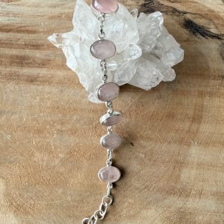 Rozenkwarts armband gezet in zilver 925 gehalte